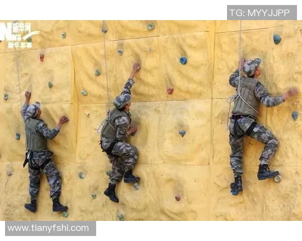 深圳攀岩队反击战术解析与训练策略全面剖析 深圳攀岩队反击战术解析与训练策略全面剖析