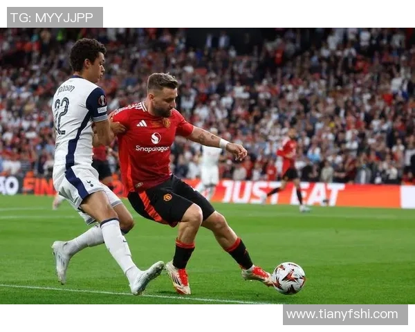 曼联与热刺精彩对决直播回放全程回顾与精彩瞬间分析