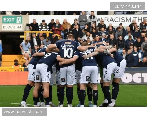 牛津联与布里斯托激战正酣谁能在这场较量中笑到最后