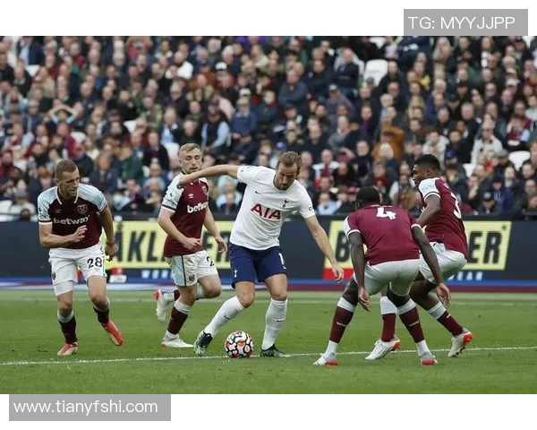 米尔顿与伯恩利的激烈对决展现足球魅力与团队精神